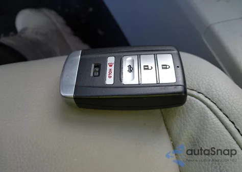 2020 Acura Ilx Premium Package/Technology Package z USA, uszkodzony, nr VIN 19UDE2F7XLA010943